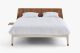 Auping Essential Sand beige met balanced walnut hoofdbord