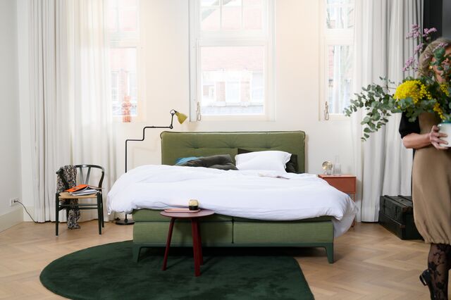 Auping Criade boxspring met Cushion hoofdbord